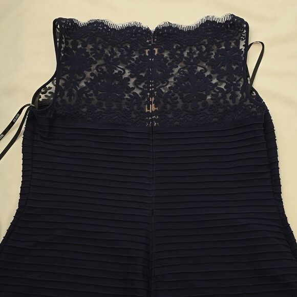 Tadashi Women’s Shoji Navy Lace Ribbed Cocktail Dress Size Large - EUC! - Picture 7 of 9